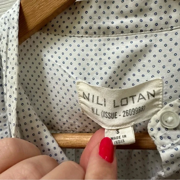 Nili Lotan Tuxedo Pleated Mock Neck 100% Cotton Blouse Blue Pinstripe S Small - Picture 2 of 7